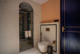 Bur'dera - A Boutique Luxury Hotel