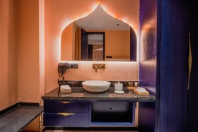 Bur'dera - A Boutique Luxury Hotel