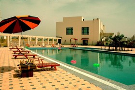 Cambay Golf Resort Jamdoli