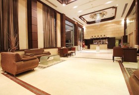 Cambay Golf Resort Jamdoli