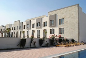 Cambay Golf Resort Jamdoli