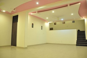OYO 11754 Hotel Classic 7
