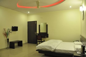 OYO 11754 Hotel Classic 7