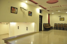 OYO 11754 Hotel Classic 7