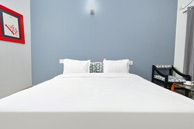 Classic Holiday by FabHotel
