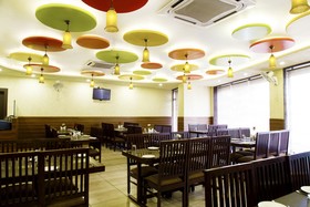 FabHotel Padmavati Palace Mansarovar