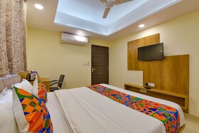 Pink City by Fabhotel