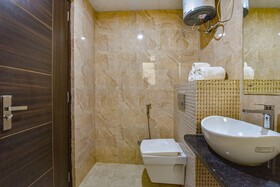 Pink City by Fabhotel