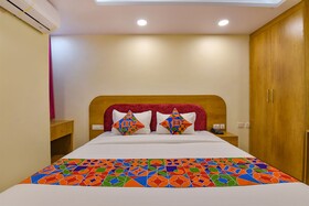 Pink City by Fabhotel