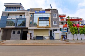 Pink City by Fabhotel