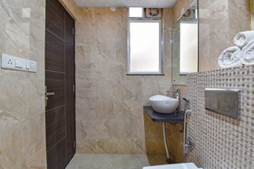 Pink City by Fabhotel