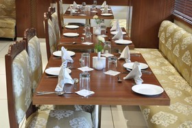 OYO Townhouse O75309 Hotel Royal Cm