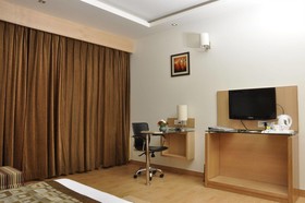 OYO Townhouse O75309 Hotel Royal Cm