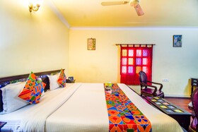 FabHotel Utsav Niwas