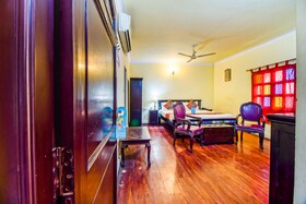 FabHotel Utsav Niwas