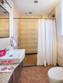 Four Luxury Boutique Hotel