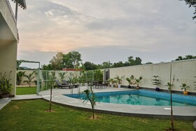 Free Birds Bungalow