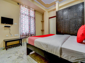 Friends Residency By OYO Rooms