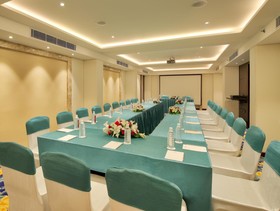 Golden Tulip Essential Jaipur