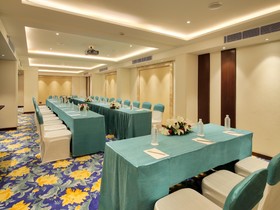 Golden Tulip Essential Jaipur