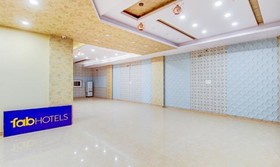 Hotel 7th Crossing by FabHotel