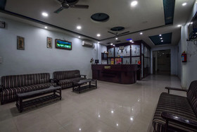 Hotel Aan Milan By OYO Rooms