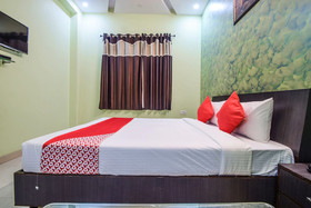 Hotel Aan Milan By OYO Rooms