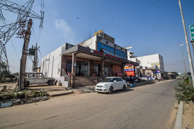 Hotel Aan Milan By OYO Rooms