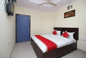 Hotel Chetram by OYO Rooms