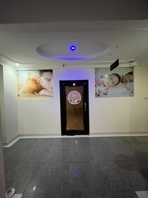 Hotel Cosmos Raj Plaza