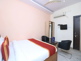 Hotel Dhruv Restaurants & Bar