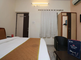 Hotel Dhruv Restaurants & Bar