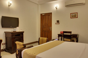 Hotel Four Boutique by OYO Rooms