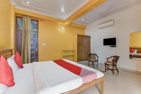 Hotel Gulmohar by OYO Rooms
