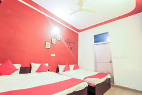 Hotel Hans By OYO Rooms