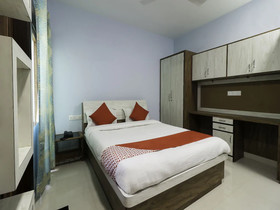 Hotel Jln By OYO Rooms