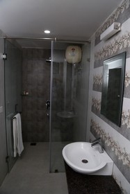 Hotel Krishna By Keymagics