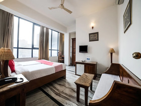 Hotel Luna Rosa By Oyo Rooms