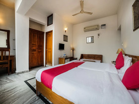 Hotel Luna Rosa By Oyo Rooms