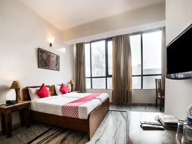 Hotel Luna Rosa By Oyo Rooms