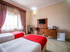 Hotel Maharaja Residency & Banquet by OYO Rooms