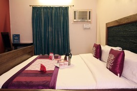 Hotel Mandela House by OYO Rooms