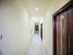 Hotel Mayra by OYO Rooms