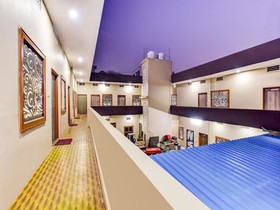 Hotel Moon Light by OYO Rooms