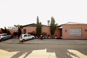 Hotel Navtara