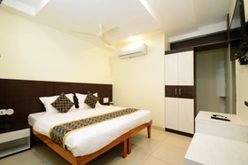 Hotel Rashika Palace