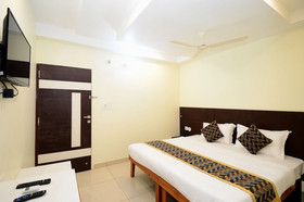 Hotel Rashika Palace