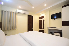 Hotel Rashika Palace