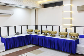 Hotel R K Palace