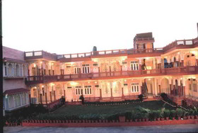 Hotel Royal Jaipur Palace